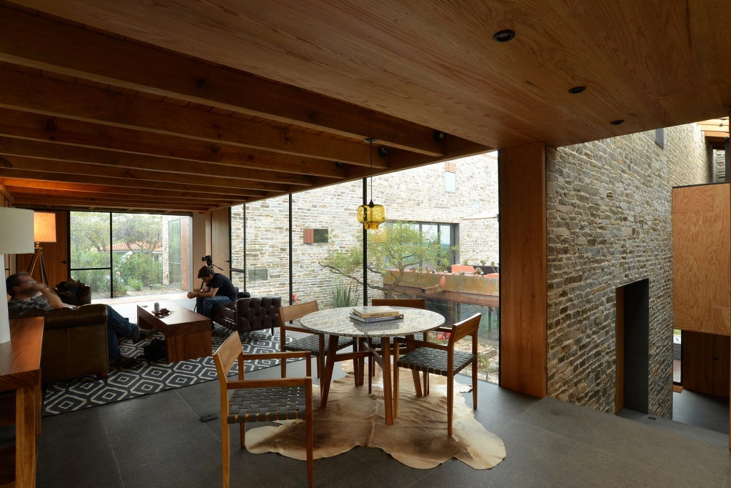 145740fc4c45bolgvjpzbpww.jpg.jpg