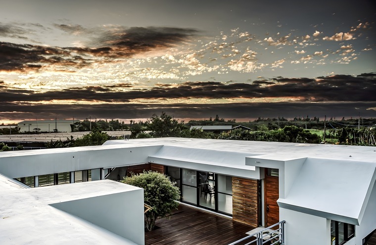 resize,w_760.jpg