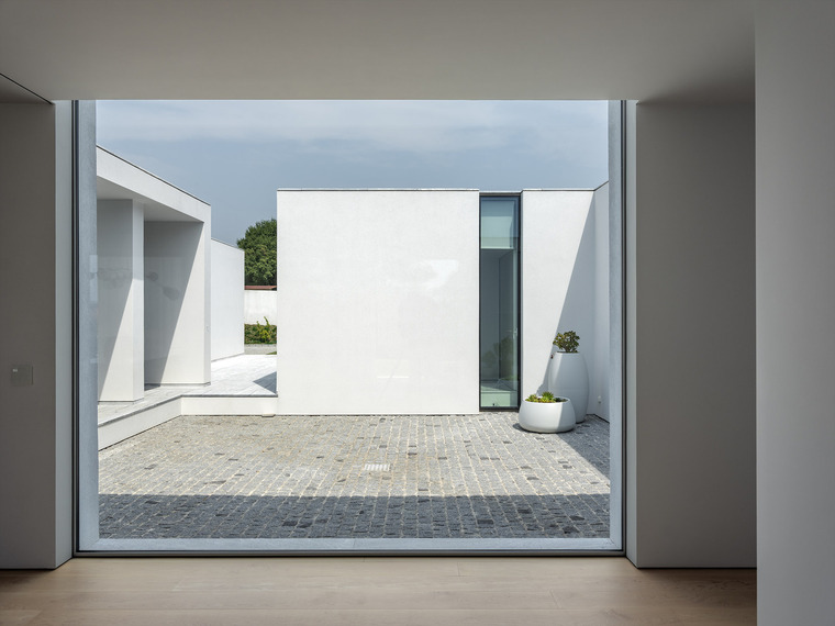 resize,w_760.jpg