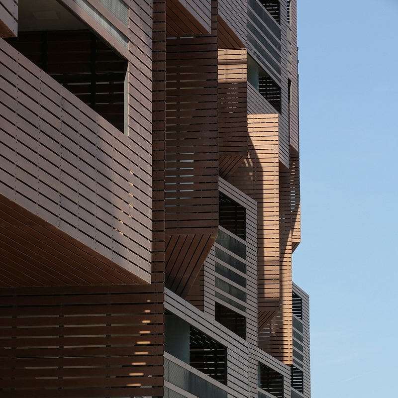 0936212hzq37ubcr8gguwx.jpg.jpg