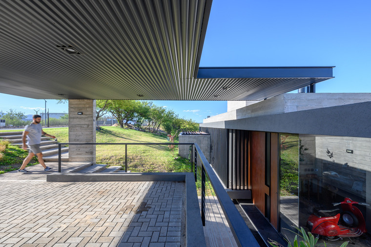 resize,w_760.jpg