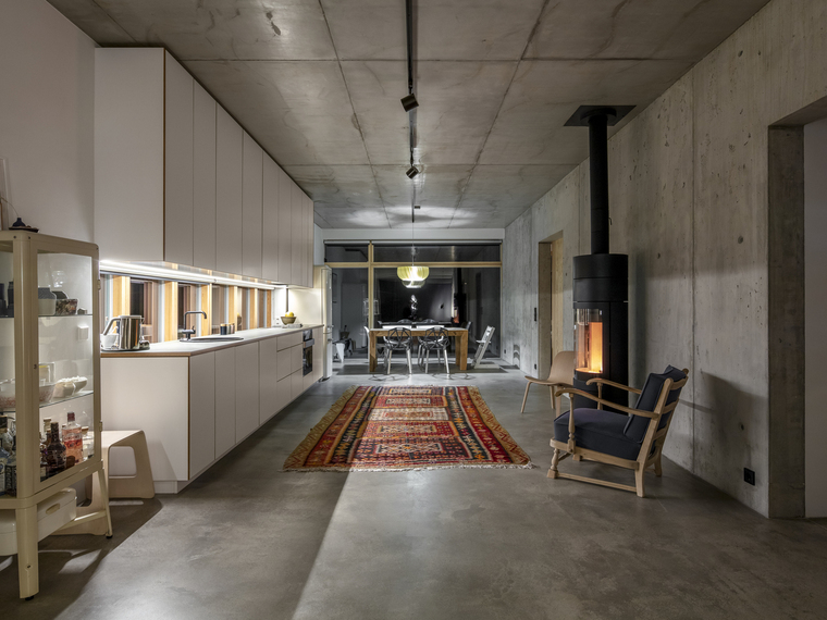 resize,w_760.jpg