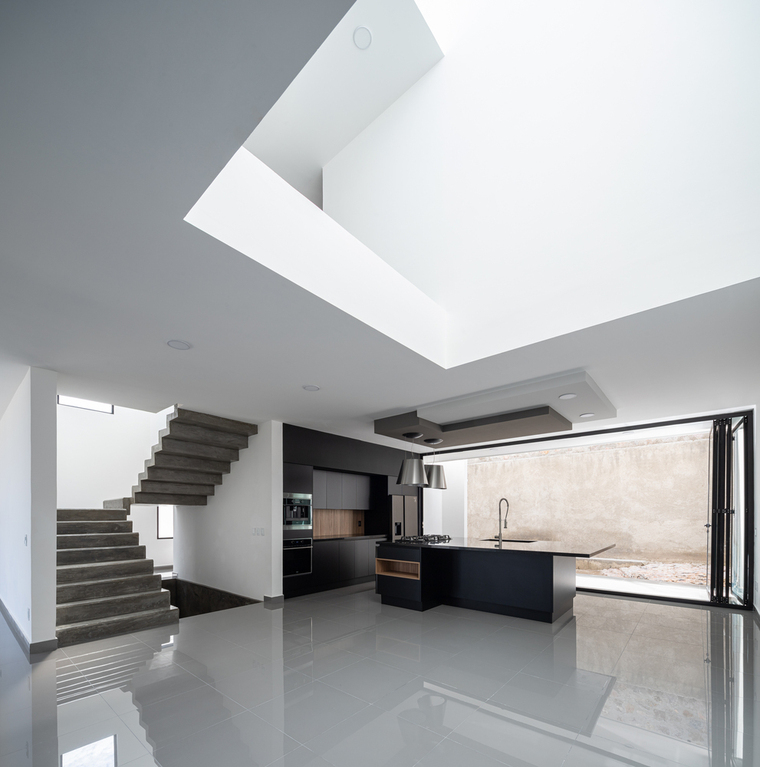 resize,w_760.jpg