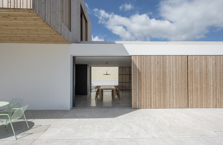 resize,w_760.jpg