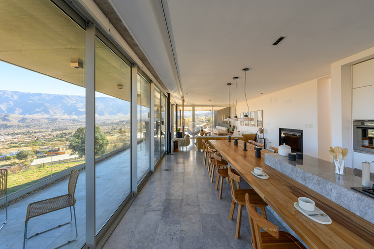 resize,w_760.jpg