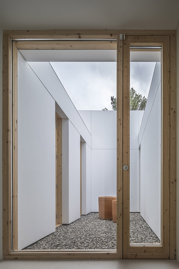 resize,w_760.jpg