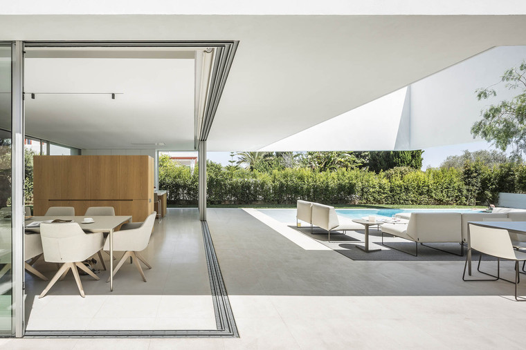resize,w_760.jpg