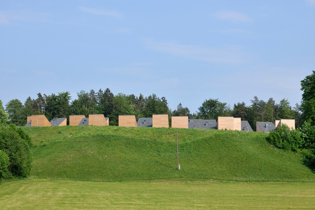 092844dl73pyn6mlomrktc46710.jpg.jpg