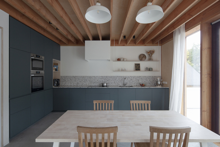 resize,w_760.jpg