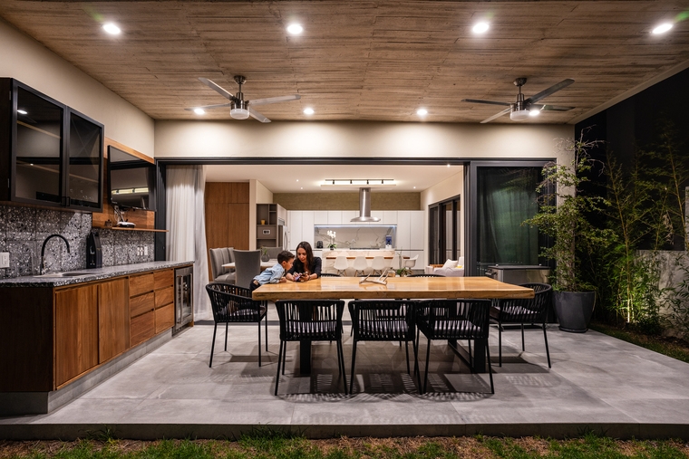 resize,w_760.jpg