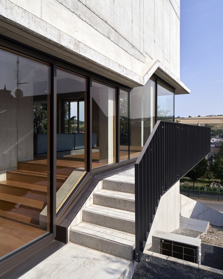resize,w_760.jpg