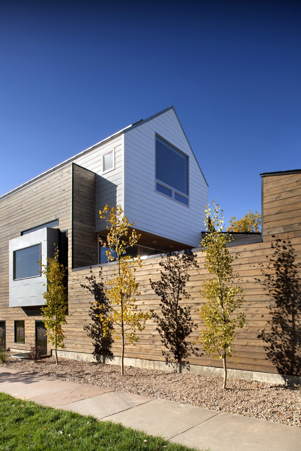 0904473mtosyrp22uk2tnd.jpg.jpg