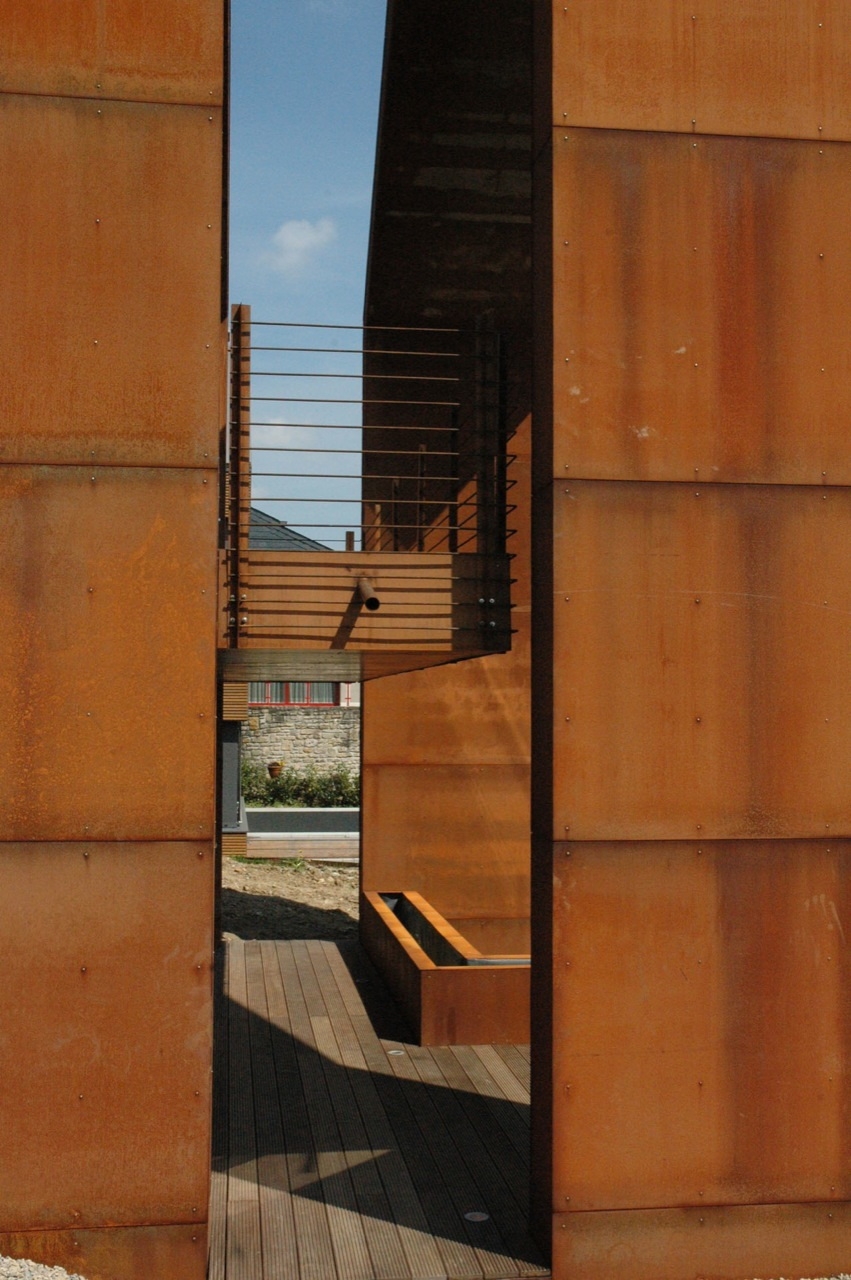 555119_5.jpg.jpg