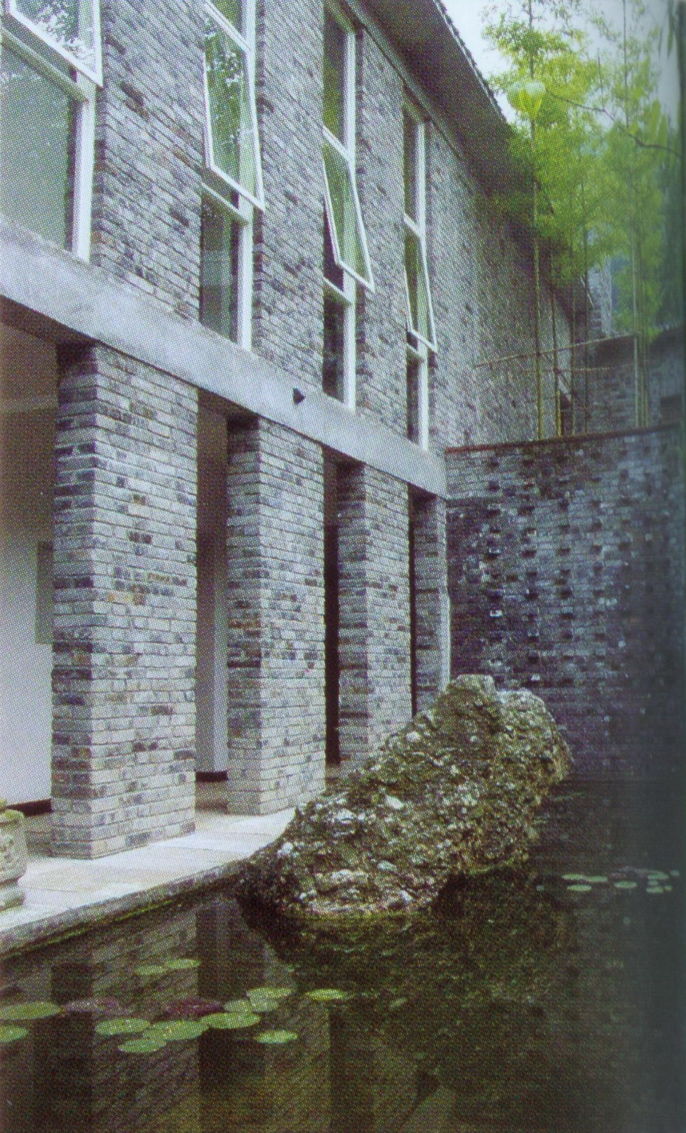 166193_19.jpg.jpg