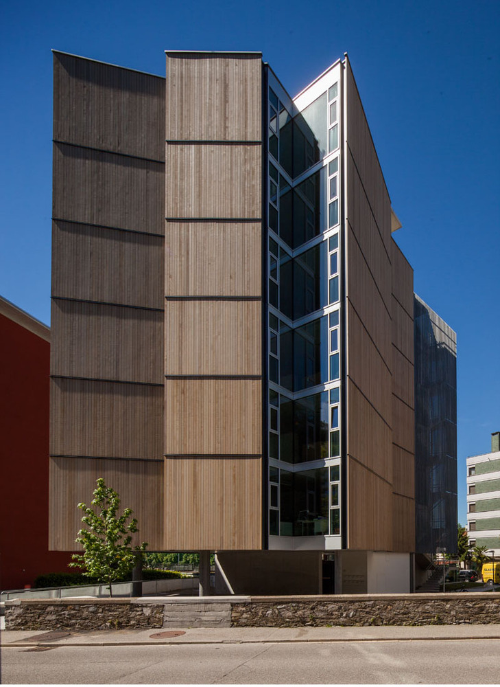 1549453ijclszyprydotqs.jpg.jpg