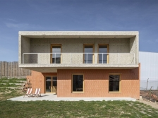 西班牙Huerta de Rey住宅