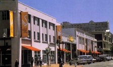 天鹅市场（Swans Market）