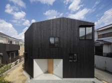 日本高月之家