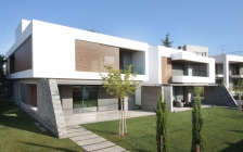希腊Panorama的两栋住宅