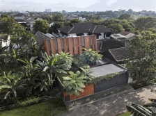 印度尼西亚Rumah Guntur住宅