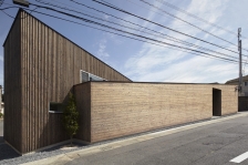 日本木质家庭住宅