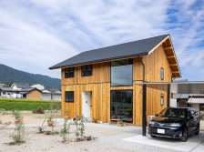 日本葛城山边的住宅