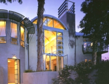 乡村峡谷住宅(rustic canyon residence)